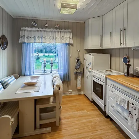 Leilighet 2 Bedroom Cozy In Braskereidfoss