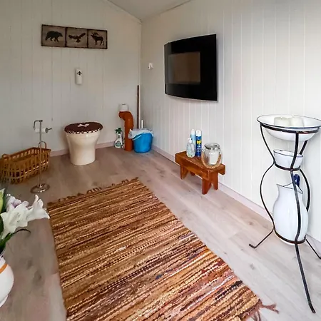 2 Bedroom Cozy In * Braskereidfoss